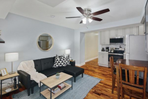 Modern 2br - Steps to Main St. & Parking Avail.